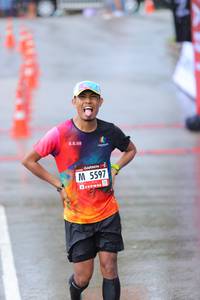 BIB: 6660, 5597
                            <button type="button" onclick="openModal(5724091)" class="btn btn-primary btn-sm float-right btn-popup" data-toggle="modal" data-target=".modal-high-quality">
                        <i class="fas fa-shopping-cart"></i> Add to Cart
                    </button>
                                            <button type="button" onclick="isThisMe(5724091, true)" class="btn btn-success btn-sm float-right btn-popup btn-isme hidden" data-toggle="tooltip" data-placement="bottom" title="นี่คือรูปของคุณใช่ไหม คลิกที่นี่เพื่อเอาเข้าอัลบั้ม">
                        <i class="fas fa-plus"></i> Add to album
                    </button>
                    <button type="button" onclick="isThisMe(5724091, false)" class="btn btn-warning btn-sm float-right btn-popup btn-isnotme hidden">
                        <i class="fas fa-ban"></i> Remove from album
                    </button>